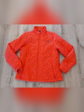 The North Face Lightweight Puffer Jacket Size Large Women's Coral Pink